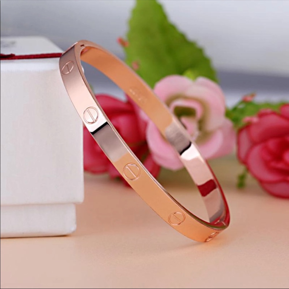 Love Screw Head Bracelet Bangle - Picture 7 of 8